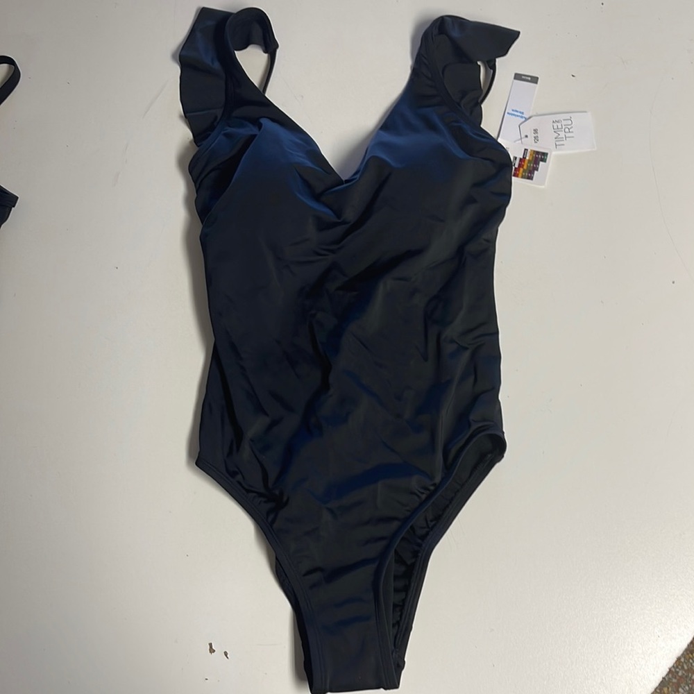 TIME and TRUE swim suit size M (8-10)
